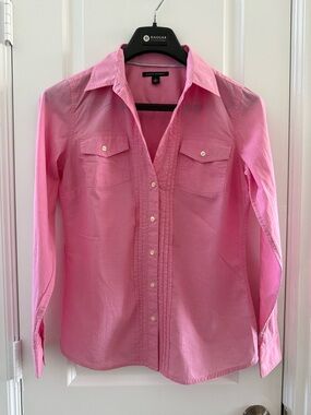 Banana Republic Pink Button-Up Womens Shirt Size Small 100% Cotton Long Sleeve